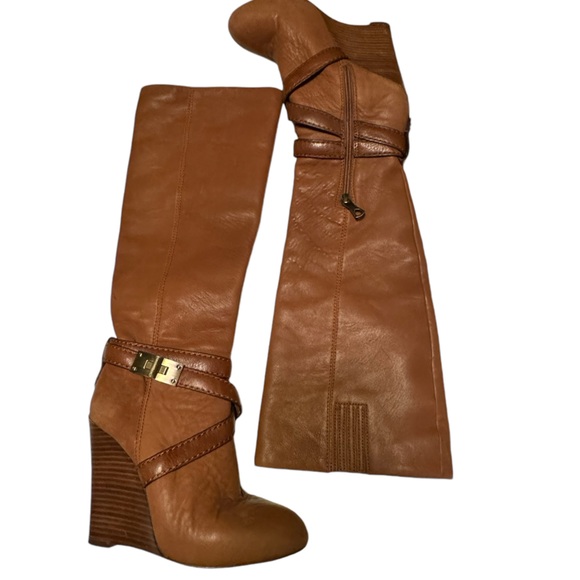High End BCBG Max Azria Soft Supple Brown Leather Healed Boots Women’s 6.5B - Picture 2 of 11